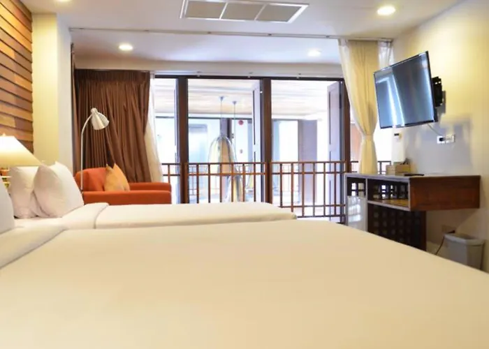Nanda Heritage Hotel 4*
