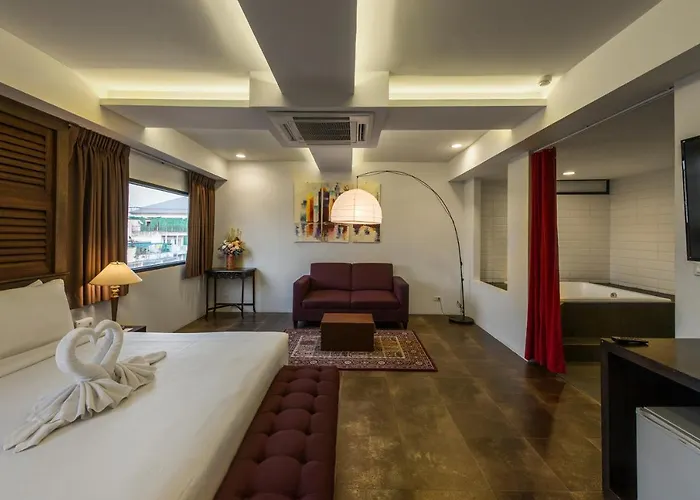 Nanda Heritage Hotel Bangkok