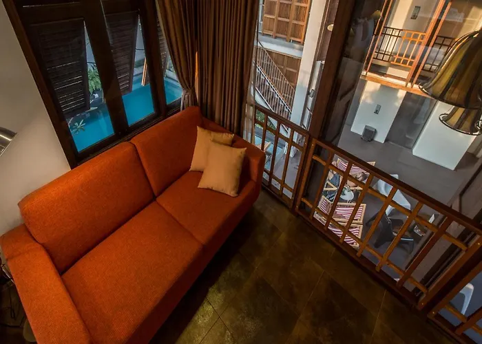 Nanda Heritage Hotel 4*